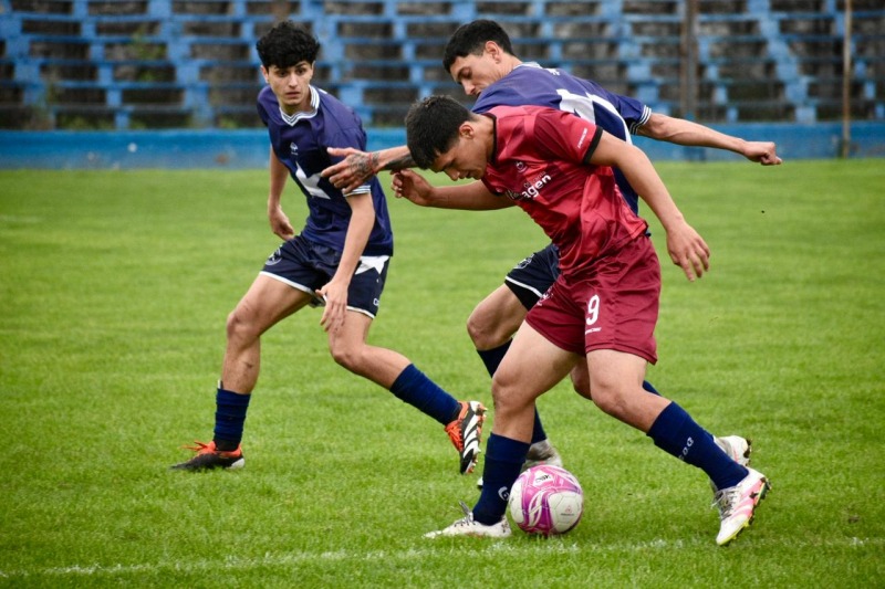 El Fort�n y Racing definen el �ltimo boleto al Regional Amateur
